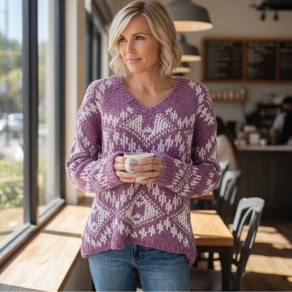 BLUE B lavender distressed v neck sweater S M L - Picture 1 of 7